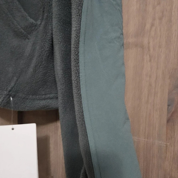 Lululemon fleece + riptide hiking pullover size 4 darkforest/medium forest NWT - Picture 8 of 9
